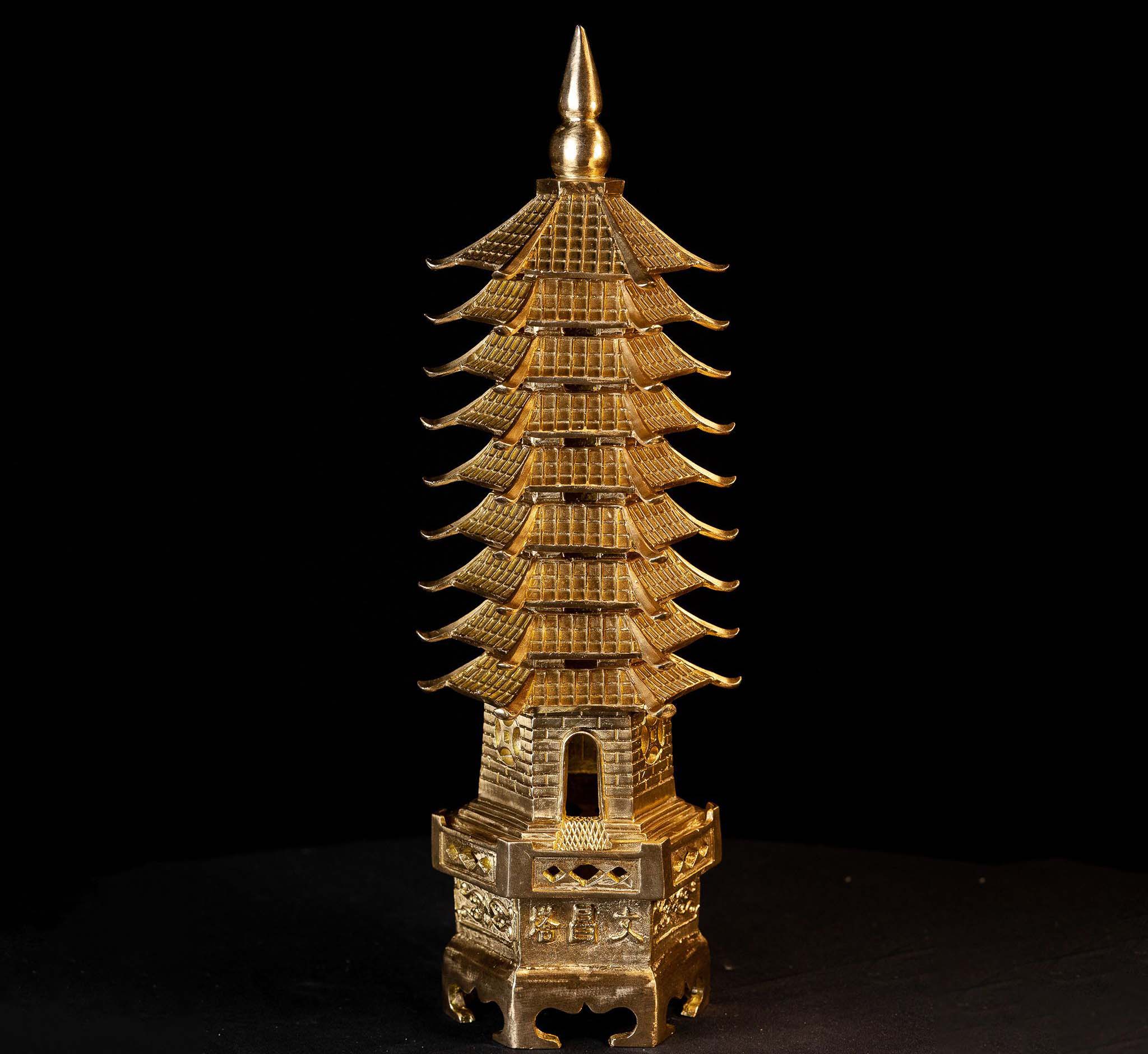 Mô hình tháp Văn Xương bằng đồng 